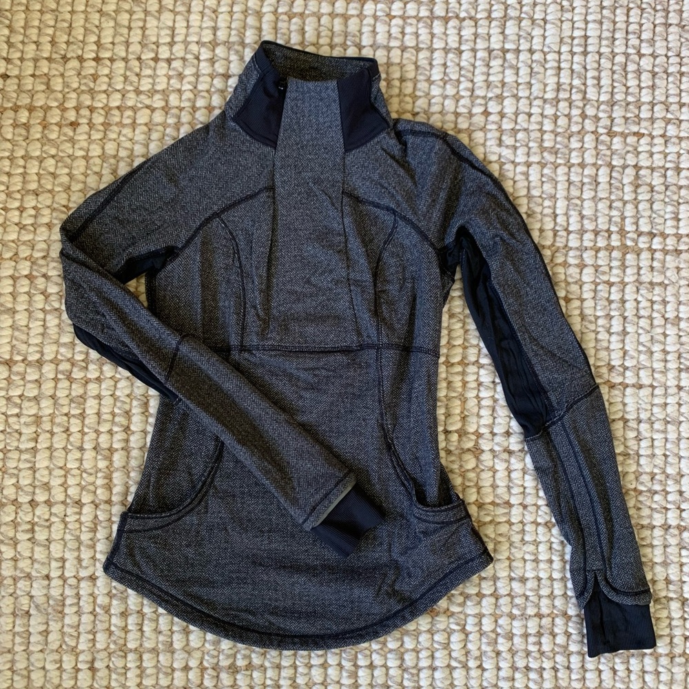 Lululemon grey jacket, size 4